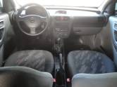 CHEVROLET - CORSA - 2004/2004 - Vermelha - R$ 23.000,00
