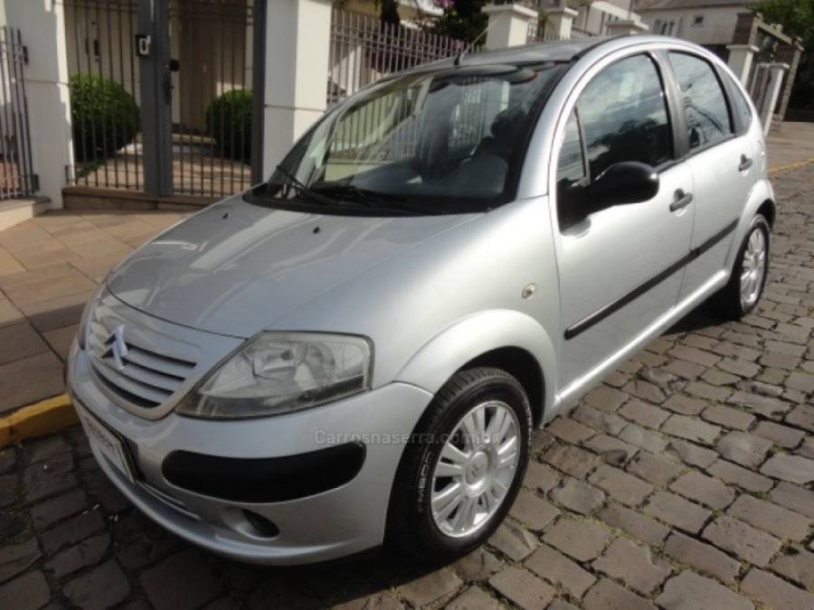 CITROËN - C3 - 2006/2007 - Prata - R$ 23.000,00