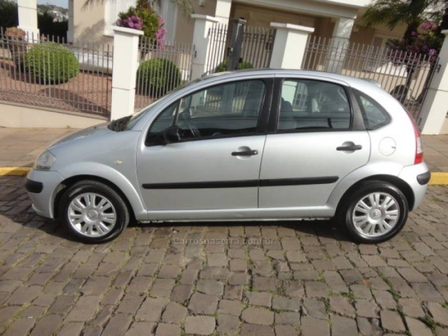CITROËN - C3 - 2006/2007 - Prata - R$ 23.000,00