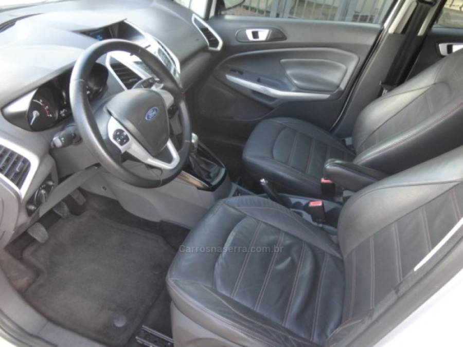 FORD - ECOSPORT - 2013/2014 - Branca - R$ 58.000,00
