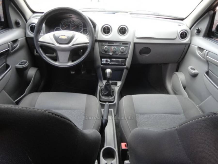 CHEVROLET - PRISMA - 2012/2012 - Cinza - R$ 34.000,00