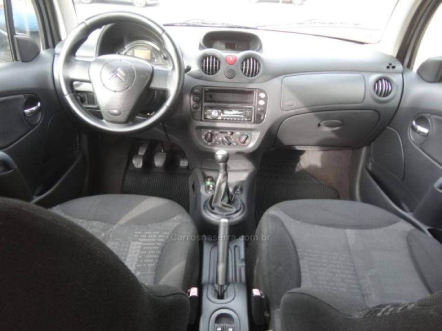 CITROËN - C3 - 2006/2007 - Prata - R$ 23.000,00