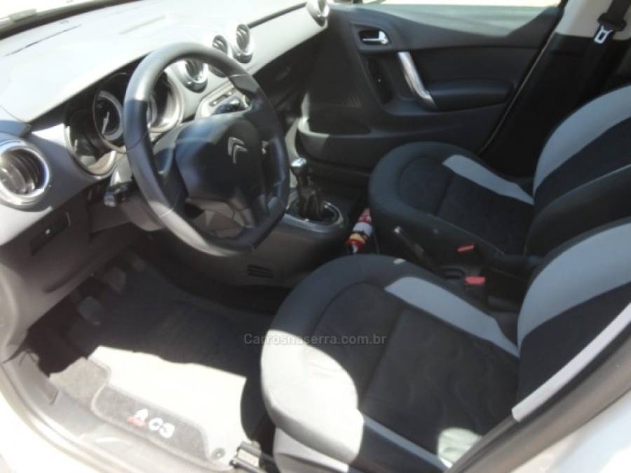 CITROËN - C3 - 2014/2015 - Branca - R$ 44.000,00